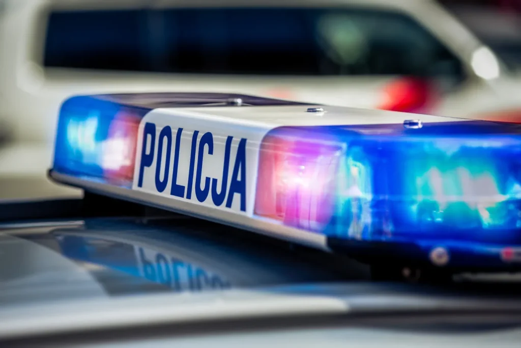 polonya da eski esin dolandiricilik ve kara para aklama sorusturmasi 61793