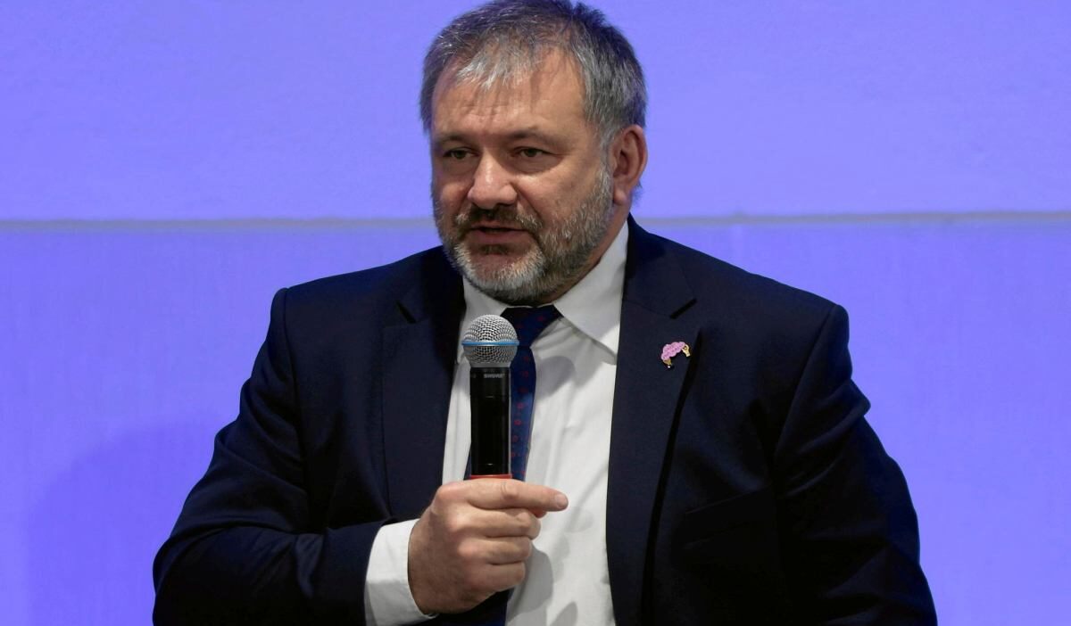 Polonya da gizli servis raporu tartismasi yayinlanacak mi yayinlanmamali mi 66047