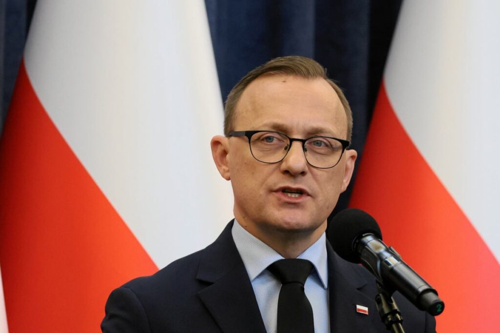 polonya da gizli tutulan i stihbarat raporu ekleri yayinlanacak 65646