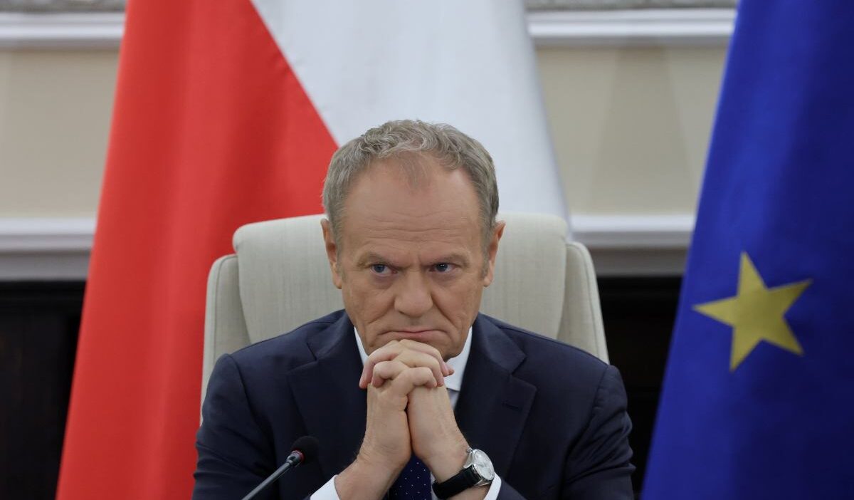 Polonya'da hükümete yönelik olumsuz değerlendirme yüzde 52'yi aştı 1 Polonya da hukumete yonelik olumsuz degerlendirme yuzde 52 yi asti 62053