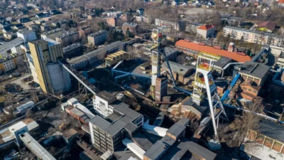 Polonya da komur bolgeleri enerji donusumu fonunun kapanmasiyla ekonomik cokus tehdidi 60149