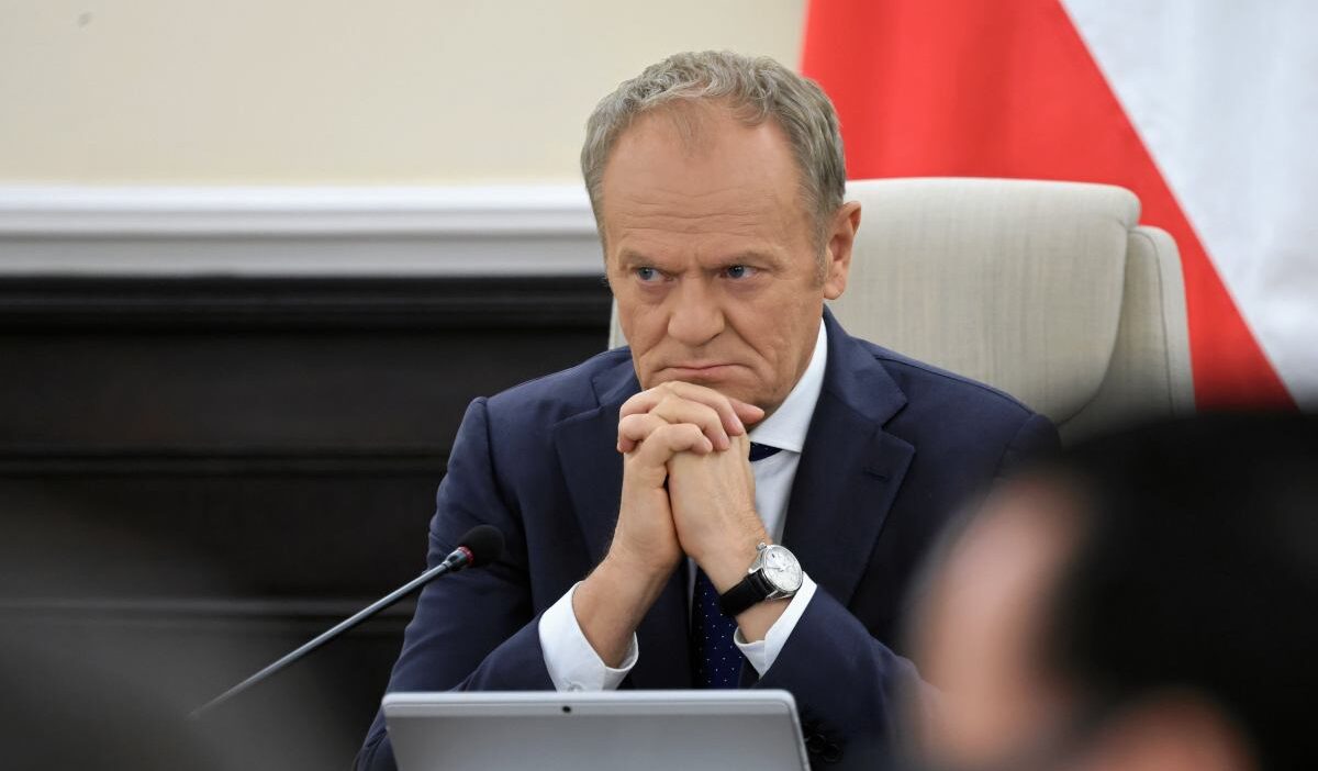 Polonya da morawiecki nin yeni dernegi pis te ayrismaya neden oldu 63807