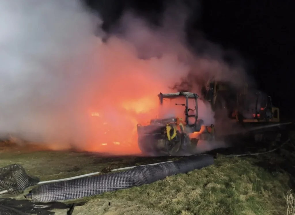 polonya da nukleer santral i nsaat alani yakininda makinelere saldiri 64210