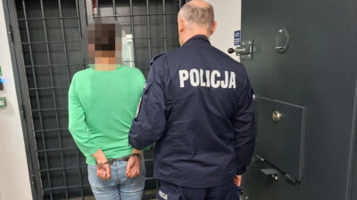 Polonya da sarhos anne 4 yasindaki ogluyla birlikte gozaltina alindi 66659