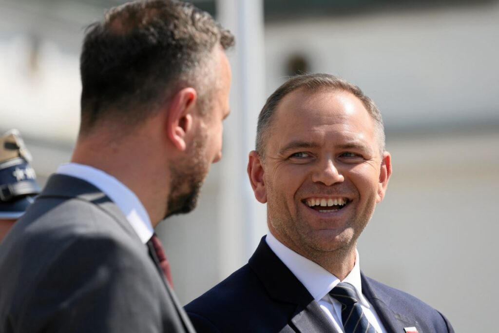 polonya da savunma yatirim fonu tartismasi anayasa i hlali i ddialari ve finansman belirsizligi 57541