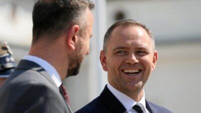 Polonya da savunma yatirim fonu tartismasi anayasa i hlali i ddialari ve finansman belirsizligi 57541