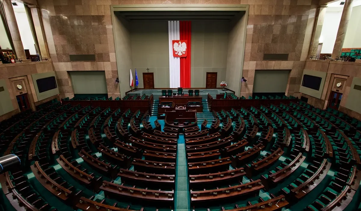 Polonya da secim anketleri ko ve pis arasindaki fark aciliyor 67323