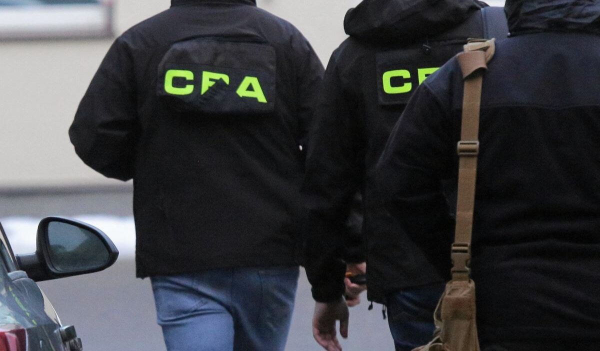 Polonya da secim kampanyasi finansmani sorusturmasi genisliyor 65375