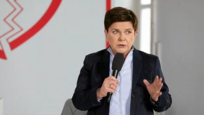 Polonya da secim stratejileri ve olasi koalisyonlar gorusuldu 62210