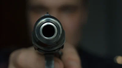 Polonya'da silahlı saldırı: genç bir adam hayatını kaybetti 2 Polonya da silahli saldiri genc bir adam hayatini kaybetti 60830