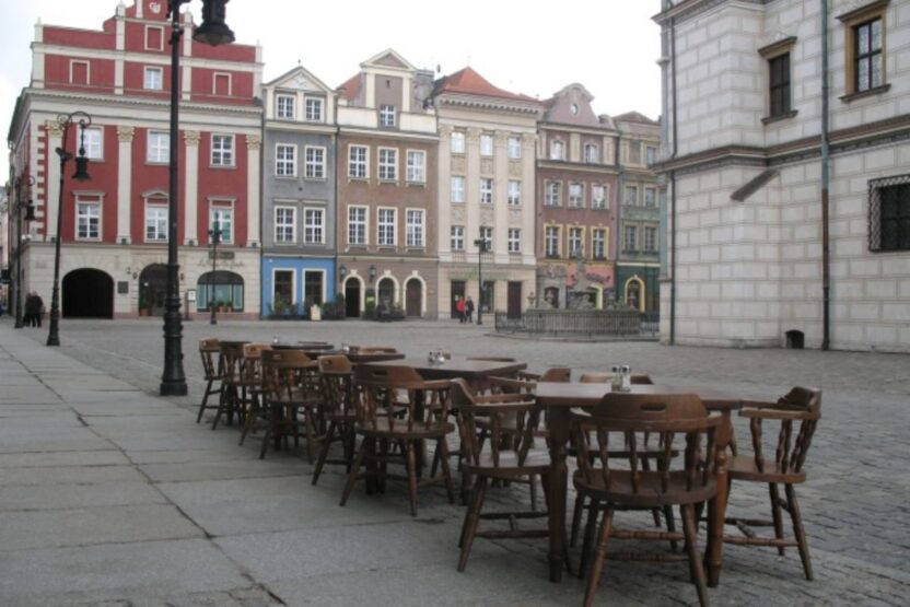 Polonya da ukraynali kadina yonelik irkci saldiri ve gozalti 59186