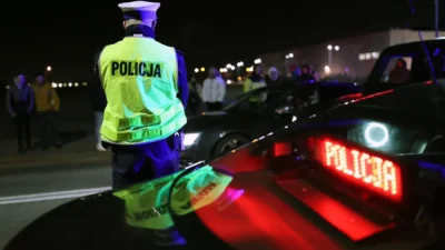 Polonya da ust duzey polis yetkilisi kokain ve alkol etkisi altinda arac kullanirken yakalandi 67082