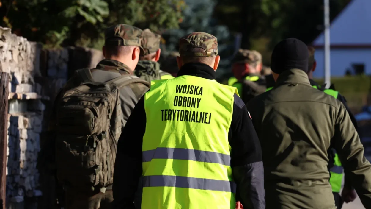 Polonya da yogun yagis uyarisi ordu gozetimde bolgesel alarm seviyesi yukseltildi 63549