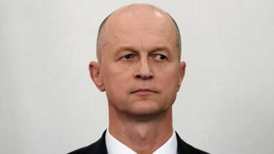 Polonya guvenlik burosu nda gorev degisimi kowalski cenckiewicz in yerini aldi 65655