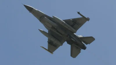 Polonya hava kuvvetleri baltik denizi nde rus su 30 ucaklarini engelledi 66086