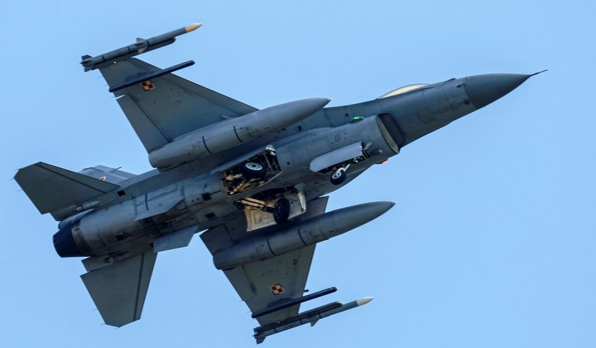 Polonya hava sahasinda rus su 30 lari nato dan aninda tepki aciklamasi 66101