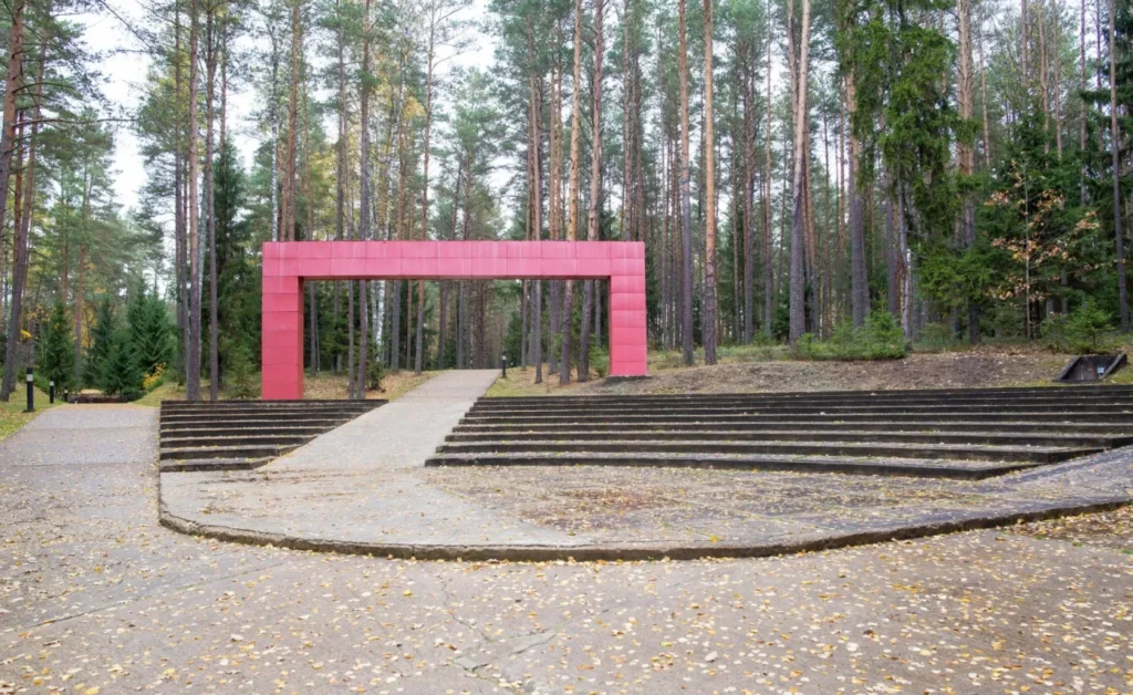 polonya nin rusya daki anma torenlerinde provokasyon girisimleri 60628