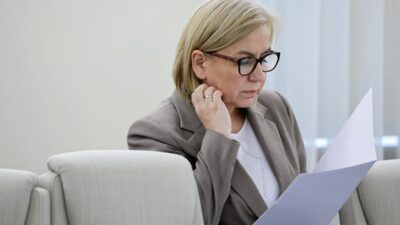 Polonya parlamentosu nda bakanlara guvensizlik oylamasi ve diger gundem maddeleri 66916