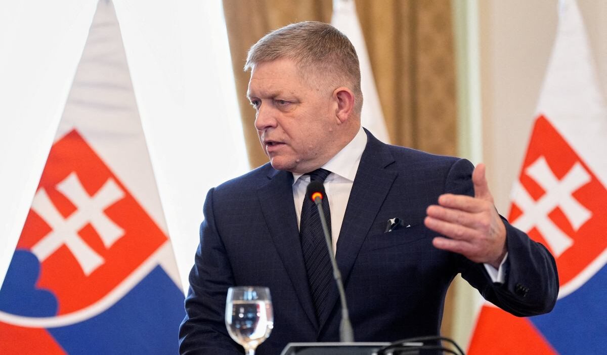 Polonya slovak basbakan fico nun moskova seyahati i cin hava sahasi i zni vermedi 66889