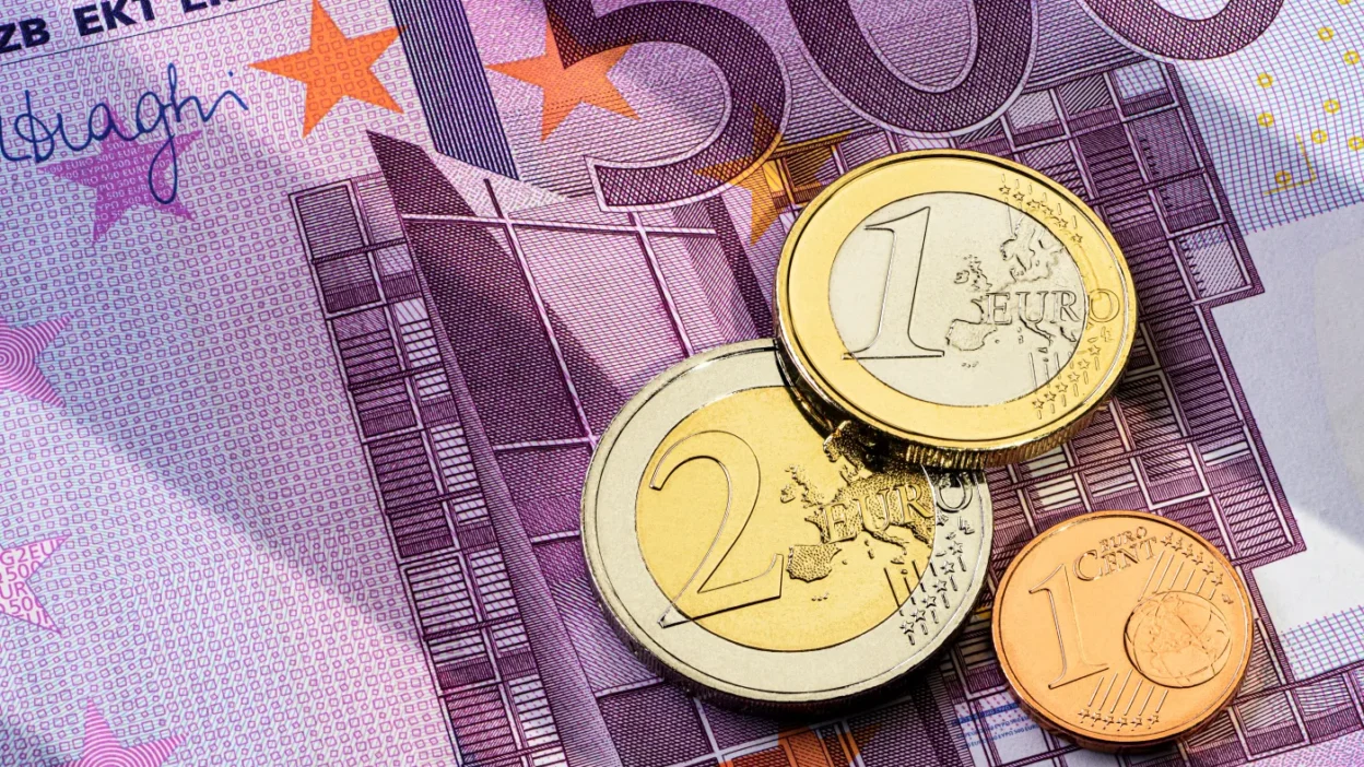 Polonya ya avrupa birligi nden 7 2 milyar euro luk kalkinma destegi 65590