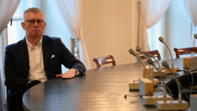 Polonya yuksek i dari mahkemesi bbn baskani cenckiewicz in guvenlik yetkisi i ptalini degerlendiren kararlari onadi 62730