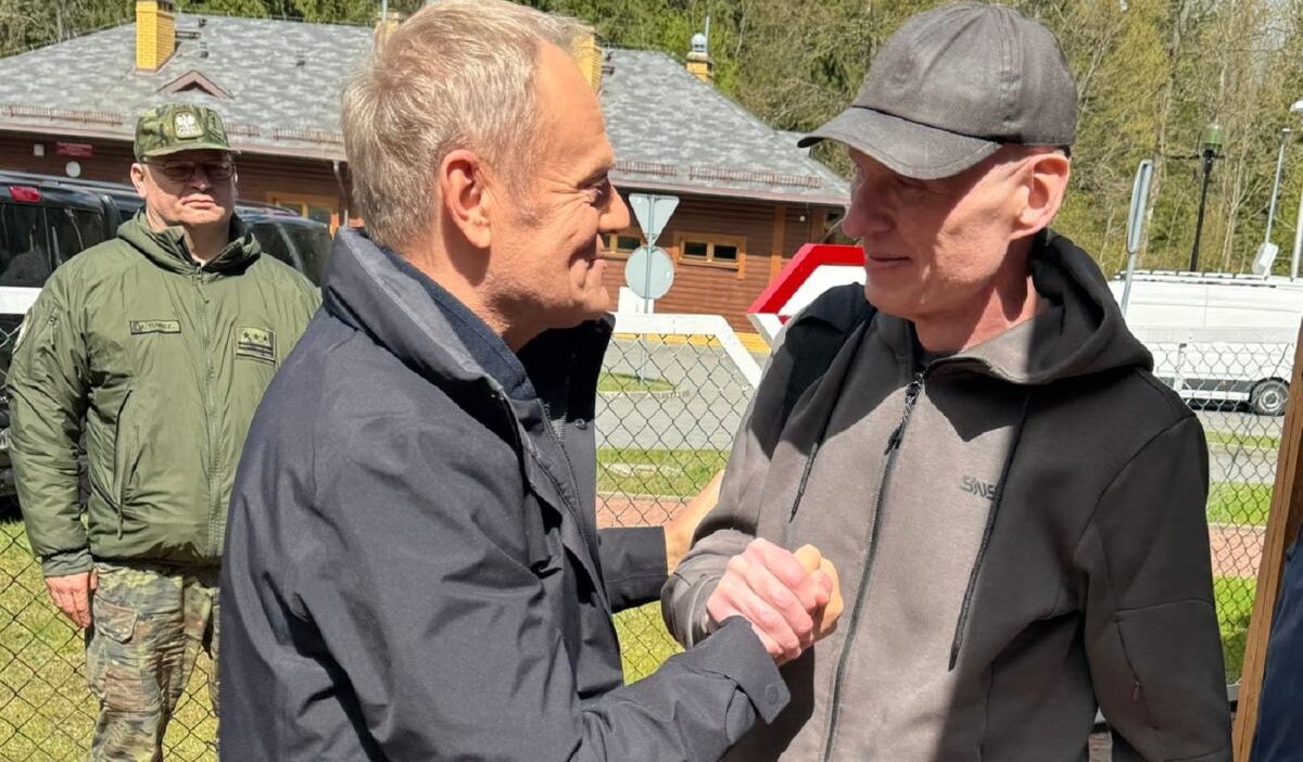 Polonyali gazeteci andrzej poczobut belarus tan serbest birakildi 67135