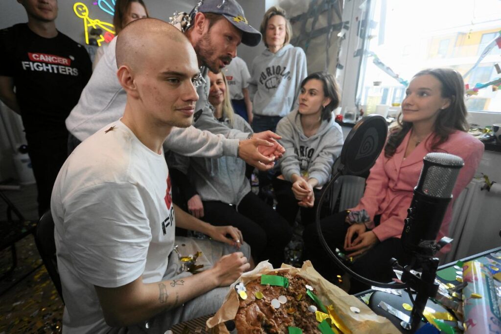 polonyali influencer in kampanyasiyla cocuk kanserine karsi rekor yardim toplandi 66605