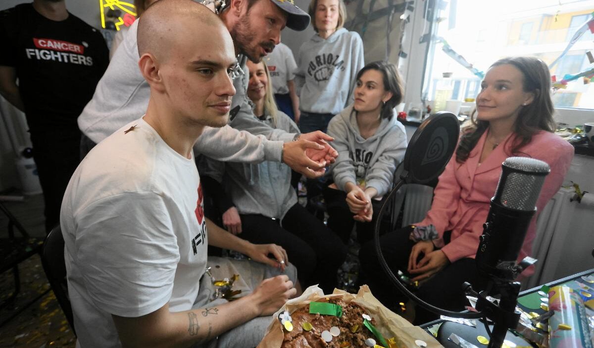 Polonyali influencer in kampanyasiyla cocuk kanserine karsi rekor yardim toplandi 66605