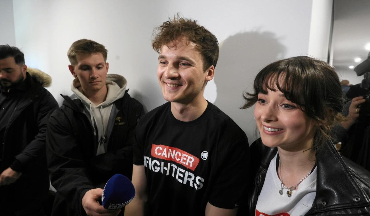 Polonyali influencer in kampanyasiyla kanserle mucadeleye 250 milyon z oty destek 66788