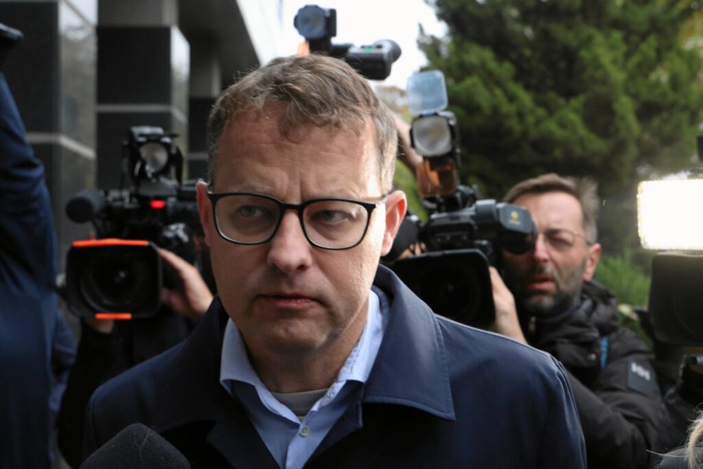 polonyali muhalif siyasetciler macaristan da siginmaci statusu aldi 60788