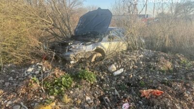 Polonyalı sürücü kontrolü kaybedip tarlaya girdi, hastanede alkol testi yapılıyor 3 Polonyali surucu kontrolu kaybedip tarlaya girdi hastanede alkol testi yapiliyor 57841