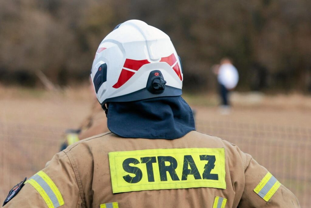 pomorze de market ve mobilya magazasi yangini bolgede evakuasyon 61712