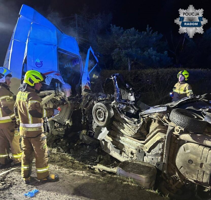 Radom da paskalya tatili guvenlik bilancosu 6 kaza 22 carpisma 59392