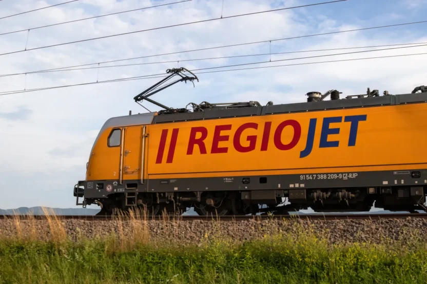 Regiojet in polonya daki faaliyetleri sanitasyon i hlalleri ve engellemelerle durduruldu 65954