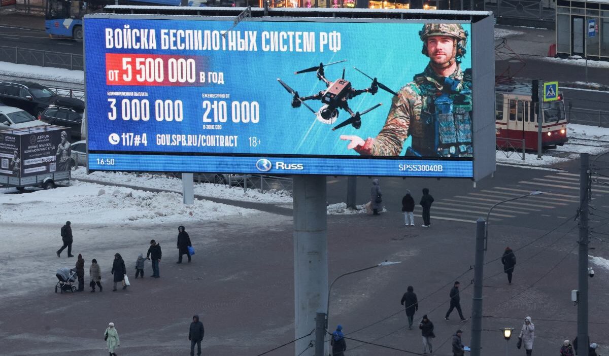 Rusya da askeri kayitlar i cin ekonomik tesvikler artiyor gonullu sayisinda dusus yasaniyor 63384