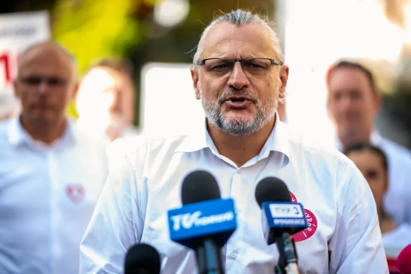 Senator lenz aleksandrow kujawski hastanesi direktorunun aciklamalari hakkinda savciliga basvurdu 61040
