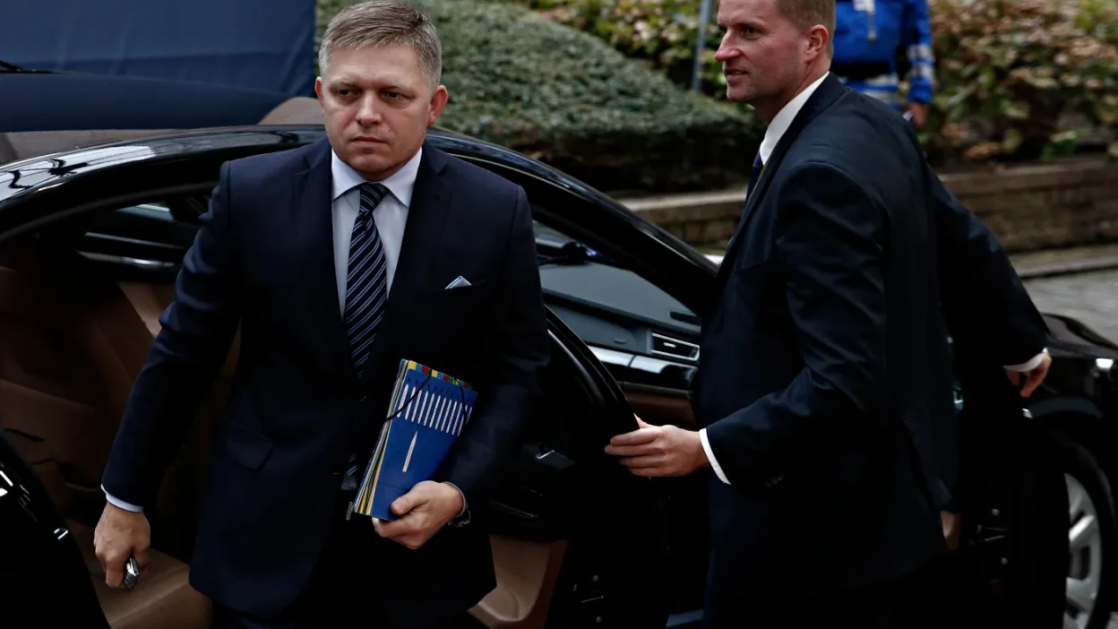 Slovak basbakan fico nun moskova ya seyahati baltik ulkeleri tarafindan engellendi 63609