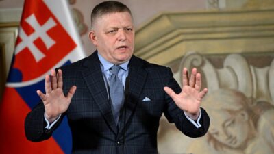 Slovakya basbakani fico nun moskova seyahati i cin baltik ulkelerinden transit i zni cikmadi 63516