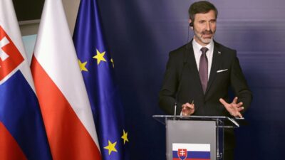 Slovakya, rusya yaptırımları i̇çin boru hattı garantisi şartı koydu 4 Slovakya rusya yaptirimlari i cin boru hatti garantisi sarti koydu 62736