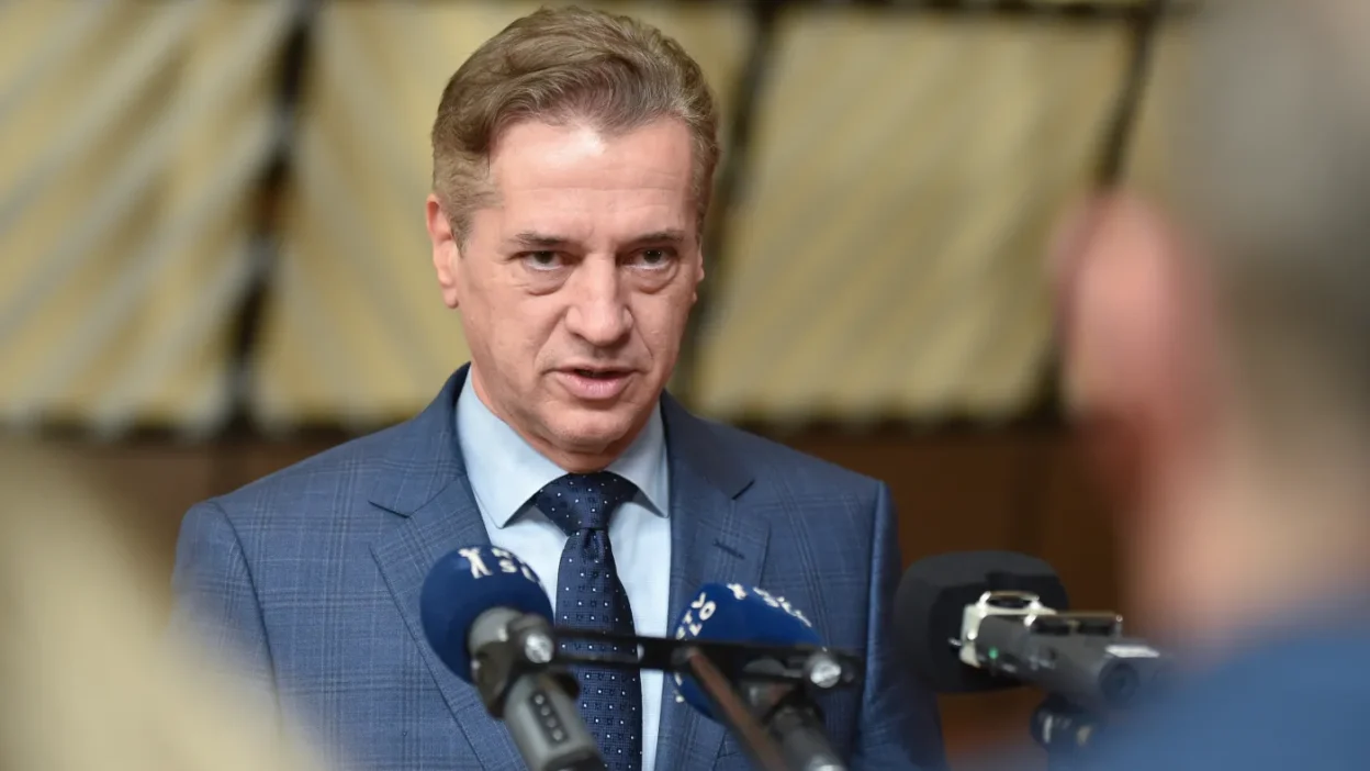 Slovenya da secim sonrasi koalisyon arayislari basarisiz oldu trump yakini jan a nin donusu olasi 64151