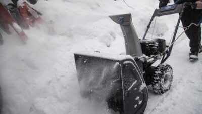 Tatra daglari nda yuksek kar tehlikesi sirketler kapatildi turistler siginakta 57737