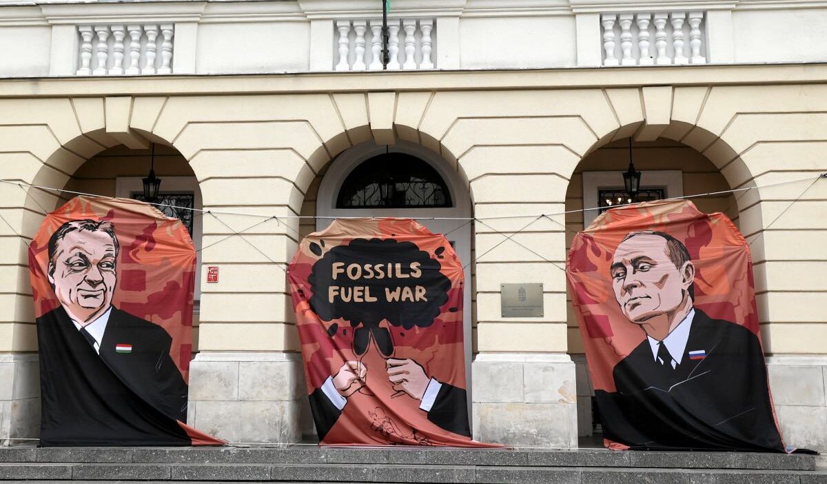 Tisza partisi anayasal cogunlugu elde etti orban magyar i tebrik etti 61297