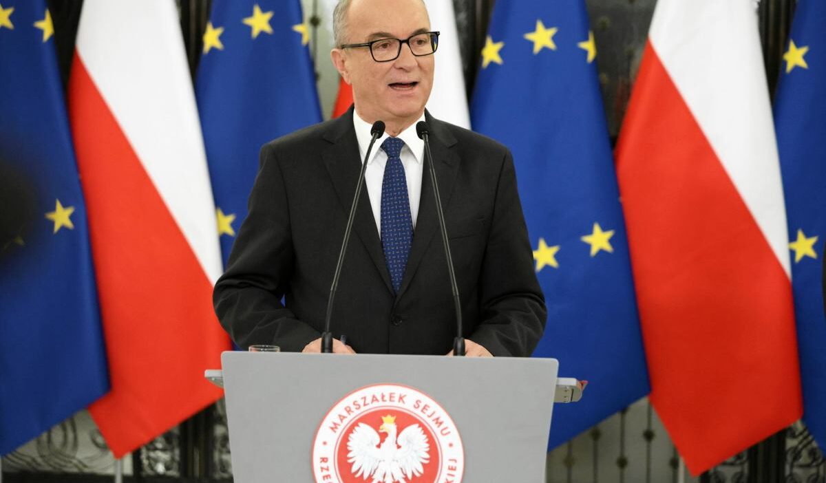 Tisza partisi anayasal cogunlugu sagladi orban magyar i tebrik etti 61294