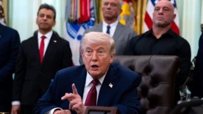 Trump in gorev suresinin belirsizligi ve yasal surecler 64344