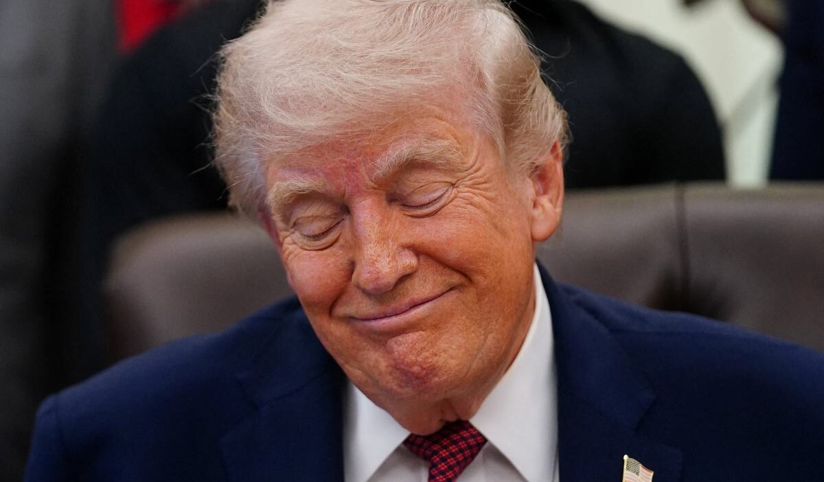 Trump in i ran aciklamalari celiskilerle dolu yonetimde kafa karisikligi 63979