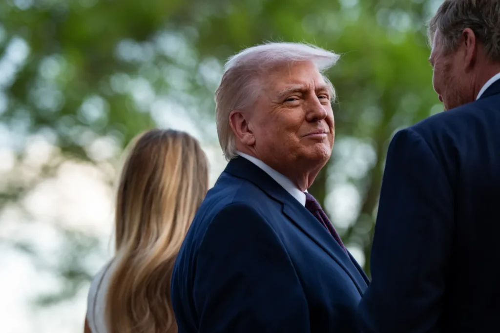 trump in i sa tasviri sosyal medyada tartisma yaratti 62347