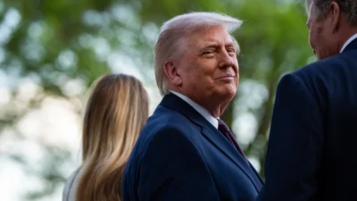 Trump'ın i̇sa tasviri sosyal medyada tartışma yarattı 4 Trump in i sa tasviri sosyal medyada tartisma yaratti 62347