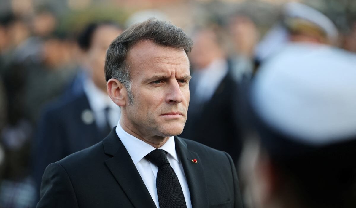 Trump in macron a yonelik aciklamalari beyaz saray tarafindan silindi 58100