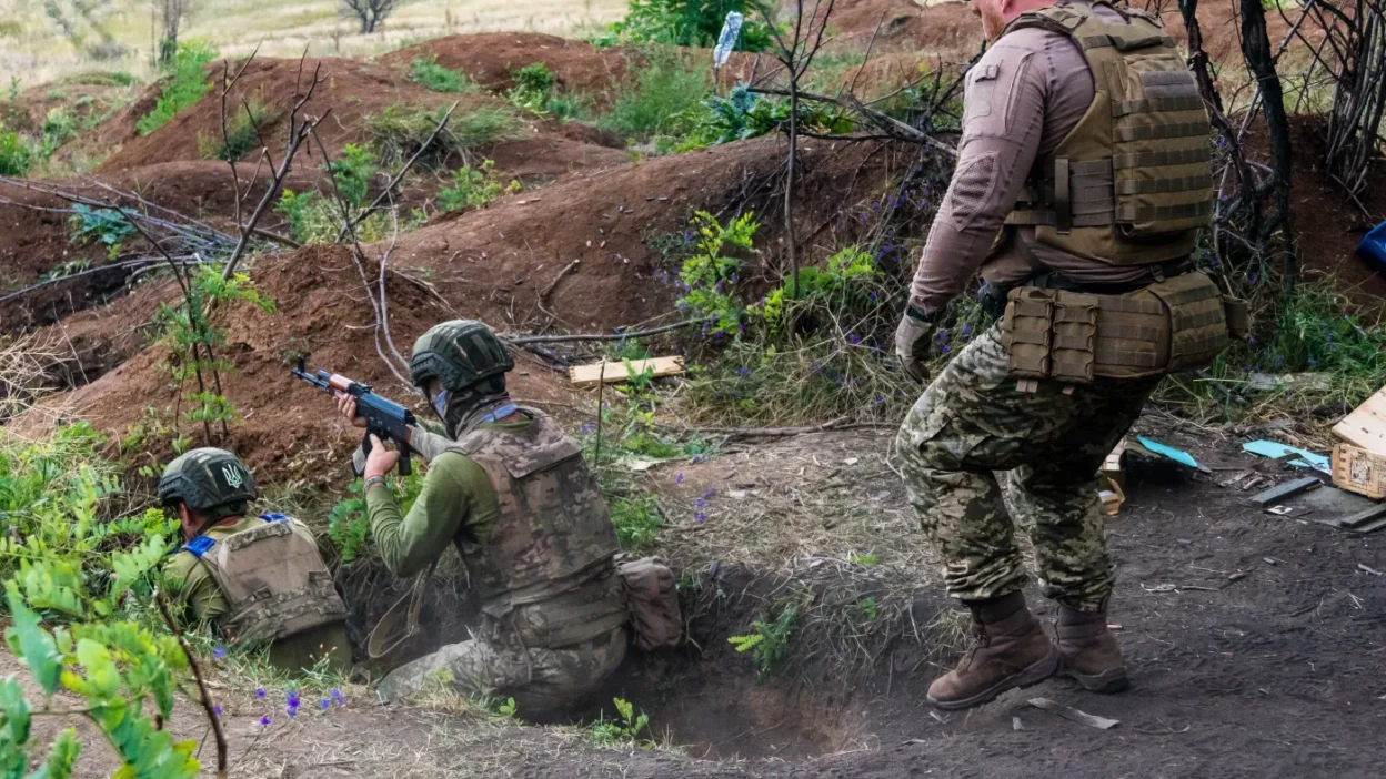 Ukrayna dan rusya ya uzun menzilli i ha saldirilari artiyor 1500 kilometre derinlik artik guvenli bolge degil 66665