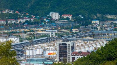 Ukrayna kirim daki rus askeri uslerine saldiri duzenledi i ki cikartma gemisi kullanim disi kaldi 63721